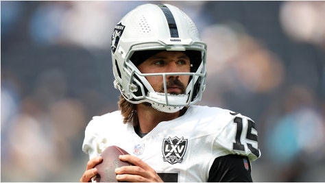 Reporters were picked up on a hot mic trashing Las Vegas Raiders QB Gardner Minshew. Listen to the audio of what was said. (Credit: Getty Images)