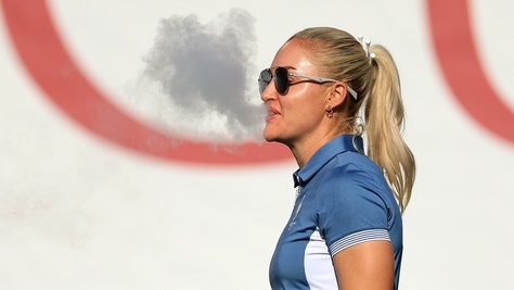 smokin' charley hull fan's lighter smoking cigarette