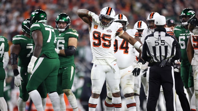 Browns DE Myles Garrett celebrates after a sack against the New York Jets at Cleveland Browns Stadium in Ohio. (Scott Galvin-Imagn Images)