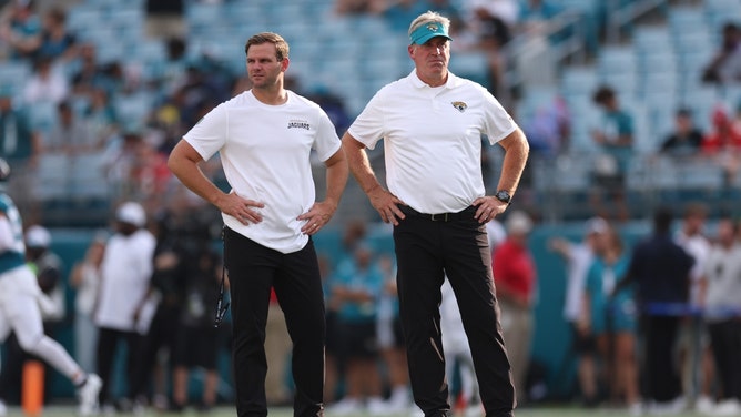 Jacksonville Jaguars head coach Doug Pederson is the betting favorite to be "first NFL coach fired" after Week 3. (Photo credit: Nathan Ray Seebeck-USA TODAY Sports)