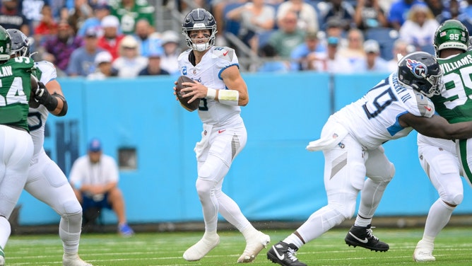 The Tennessee Titans covering vs. the Green Bay Packers is my best bet of the Weekend Betting Guide for September 21-22. (Photo Credit: Steve Roberts-Imagn Images)