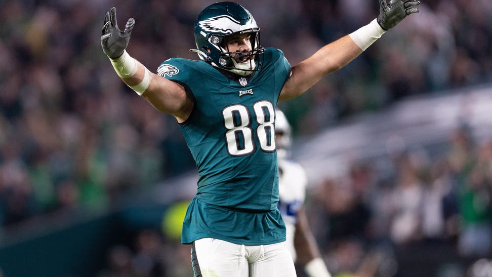 Mic'd Up Eagles Teammate Caught Roasting Dallas Goedert And His Slow Speed Against Saints