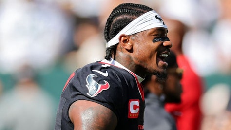 Video: Stefon Diggs Gets Into It With Green Bay Packers During Pregame Warmups