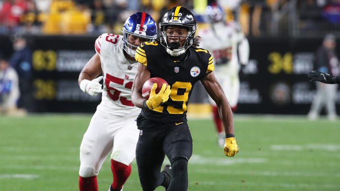 The Pittsburgh Steelers scored a go-ahead punt return touchdown against the New York Giants on Monday Night Football, but benefited from a controversial no-call by NFL refeerees.