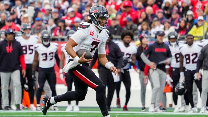 Houston Texans QB CJ Stroud battles against the New England Patriots at Gillette Stadium. (Gregory Fisher-Imagn Images)