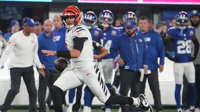 Cincinnati Bengals QB Joe Burrow runs for a touchdown vs. the New York Giants on Sunday Night Football in Week 6 at MetLife Stadium. (Photo credit: Robert Deutsch-Imagn Images)
