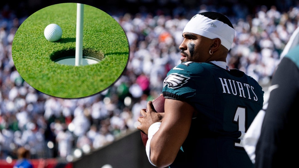 Jalen Hurts' Contract Bans Him From Playing Golf, Which Isn't Worth $255 Million