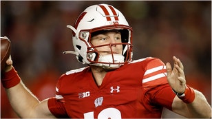 Wisconsin will continue to start Braedyn Locke at QB. What are the reactions from fans? Why isn't Mabrey Mettauer playing? (Credit: Getty Images)