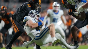 Video: Tennessee Player Somehow Avoids Flag After Blatant Late Hit On Kentucky QB