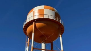 The City of Calera, Alabama had to issues a statement after its water tower was painted in Tennessee orange, which was forced by thr local FAA to support the Shelby Country Aitport Via: City of Calera