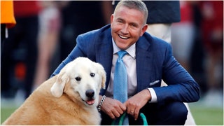 Kirk Herbstreit's dog Ben has died after battling cancer. He made an emotional announcement on X. (Credit: Getty Images)