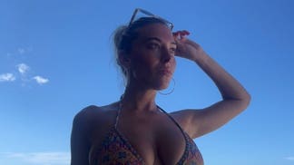 taylor mathis sports illustrated swimsuit issue