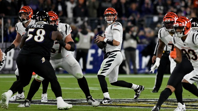 Cincinnati Bengals QB Joe Burrow drops back to pass vs. the Baltimore Ravens at M&T Bank Stadium in Maryland. (Tommy Gilligan-Imagn Images)