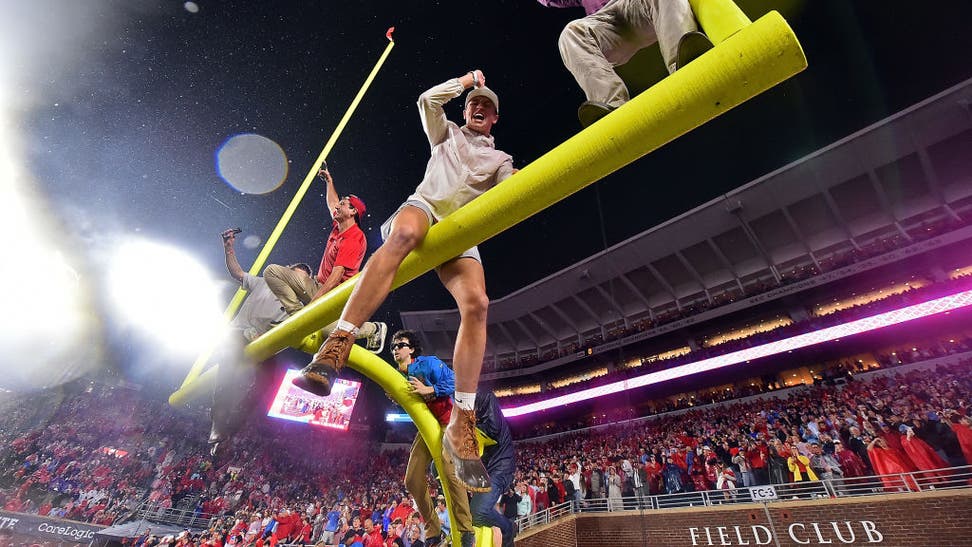 Ole Miss Students Drop-Off Goalposts At The Most Unlikeliest Of Places