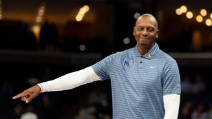 Penny Hardaway's Decision To 'Grow Up' Has Memphis Basketball Rolling