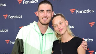 yankees cody bellinger giancarlo stanton sports illustrated swimsuit model chase carter