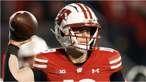 Wisconsin quarterback Braedyn Locke discussed his future plans. Will he stay with the Badgers or enter the transfer portal. What did he say? (Credit: Getty Images)