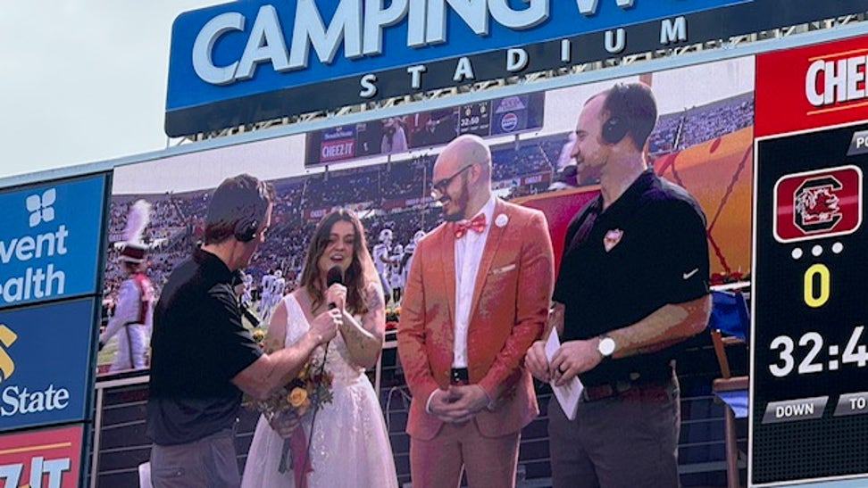 A couple gets married during the Cheez-It Bowl 