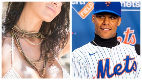 onlyfans sophie rain $43 million mets juan soto yankees fan