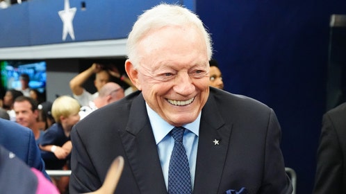 dallas cowboys owner jerry jones low percentage of smiles and glory holes