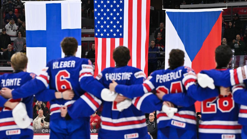 USA Hockey Belts Out National Anthem After Winning Gold At World Juniors: Video