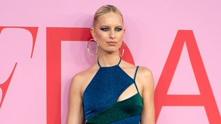 victoria's secret model karolina kurkova