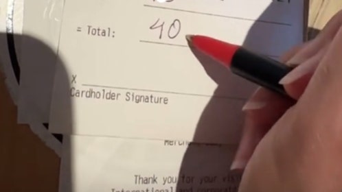 woman leaves two cent tip for waitress calling husband sweetheart