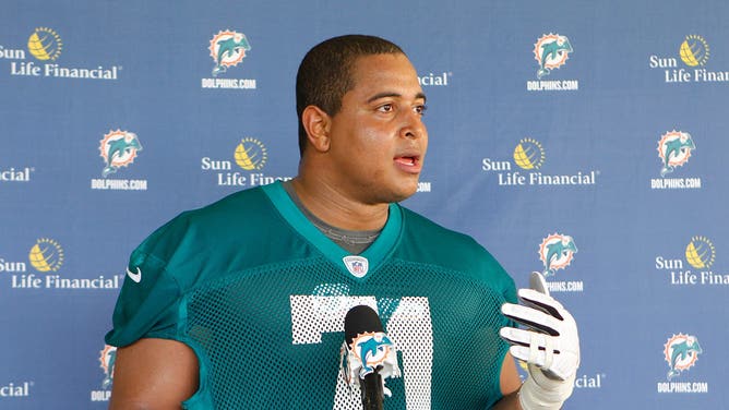 Former Dolphins OL Jonathan Martin Finally Admits He 'Never' Felt 'Bullied'  | OutKick