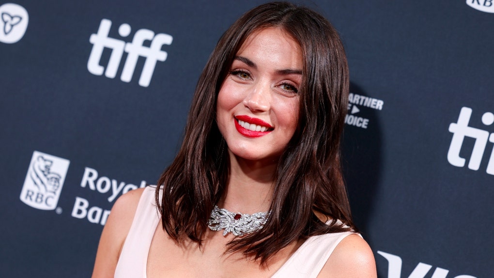 ana de armas hottest actress of all time