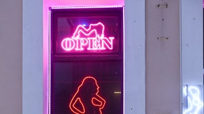 florida man arrested for stealing lap dances after not paying $160