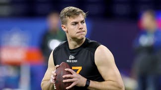 Sheduer Sanders came to the defense of Will Howard