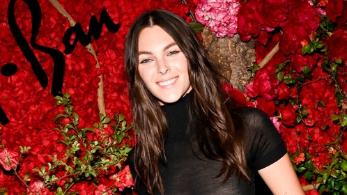 leonardo dicaprio girlfriend italian model vittoria ceretti topless vogue