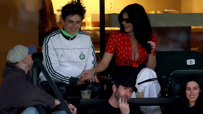 timothee chalamet kylie jenner cleavage indian wells open