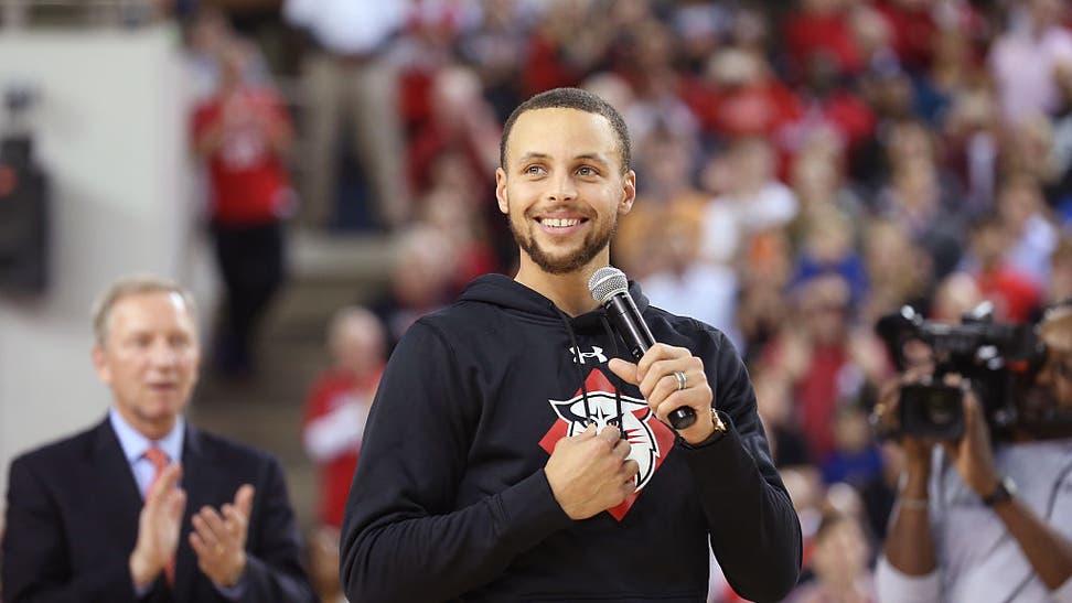 Steph Curry Is Going Back To College, Hoping To Help Davidson Succeed On The Court