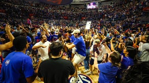 Florida fans rushed the court, and partied all night after Gators beat Houston to win national title Via: Florida Gators