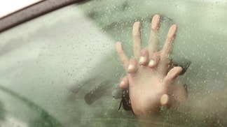 california golf course threatens to expose couple having an affair in its parking lot