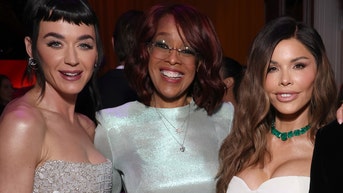 katy perry, gayle king, lauren sanchez blue origin space flight
