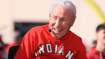 Lee Corso is retiring. 