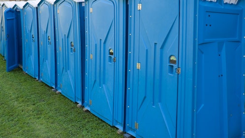 police threaten arrest couple locked in porta potty houston rodeo