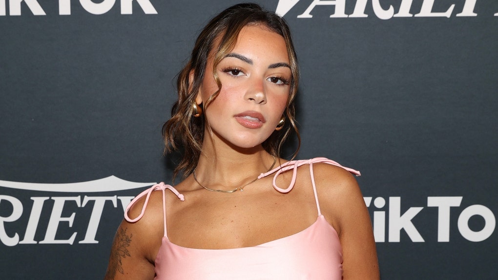 influencer gabriela moura boobs kentucky derby controversy