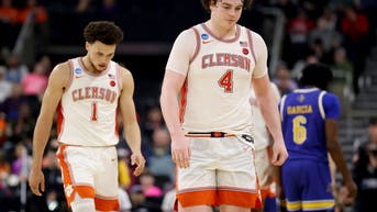 Clemson's Ian Schieffelin Shifts From Basketball, Will Play For Dabo Swinney, Tigers Football Team