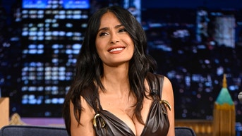 salma hayek topless behind the scenes sports illustrated swimsuit