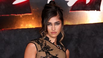 sports illustrated swimsuit rookie cobra kai actress rayna vallandingham