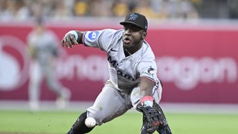 Miami Marlins infielder Ronny Simon