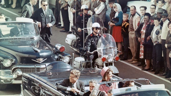 Congressman Makes Troubling JFK Assassination Claims, Raises Big Red Flags: WATCH Congressman Makes Troubling JFK Assassination Claims, Raises Big Red Flags: WATCH
