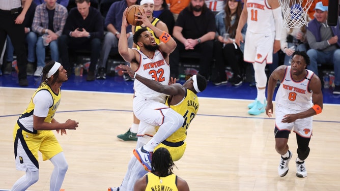 New York Knicks C Karl-Anthony Towns attacks the rim vs. the Indiana Pacers forward Pascal Siakam during Game 2 of the 2025 Eastern Conference Finals at Madison Square Garden. (Photo Credit: Wendell Cruz-Imagn Images)