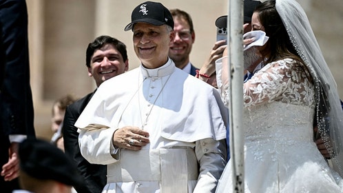 POPE LEO XIV WHITE SOX