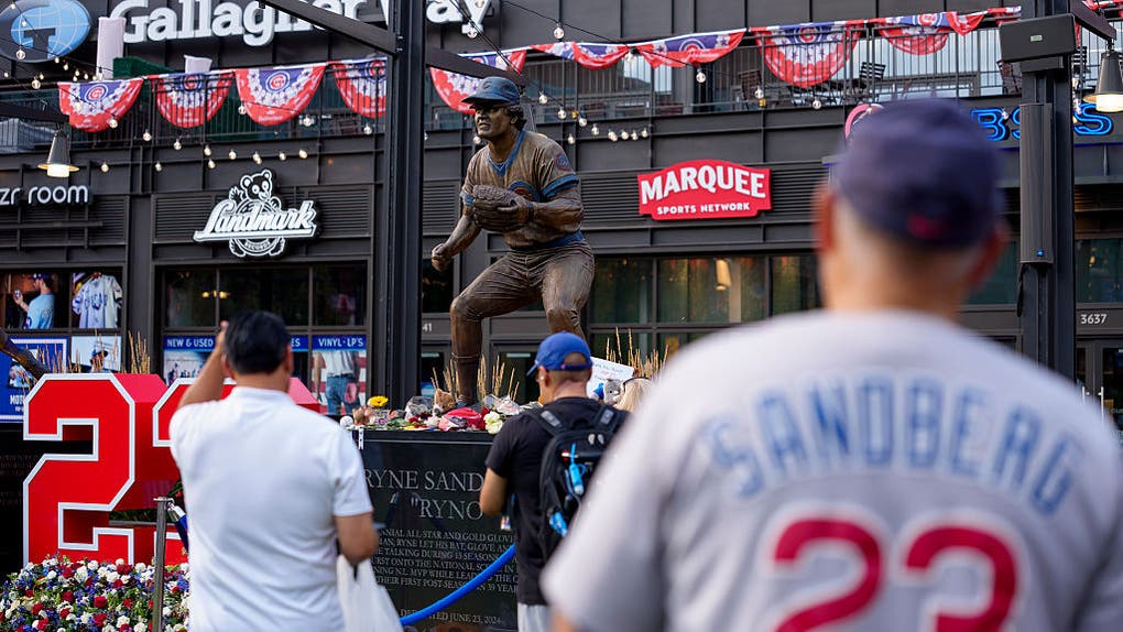 Ryne Sandberg statue outside of Wrigley Field