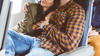 couple accused of joining mile high club on delta flight to hawaii