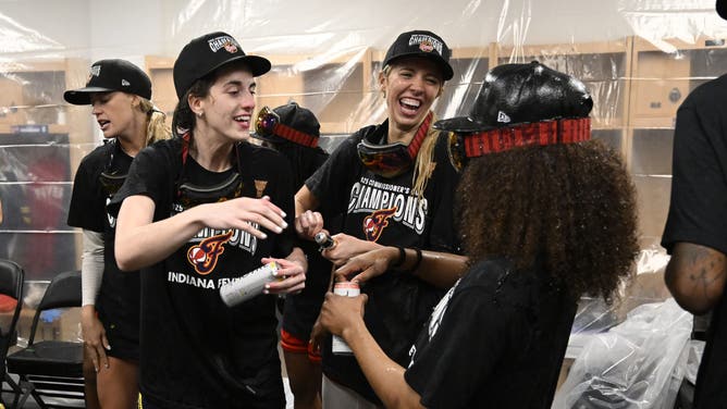 Caitlin Clark Reacts To Teammate Thrusting On Her From Behind: WATCH |  OutKick